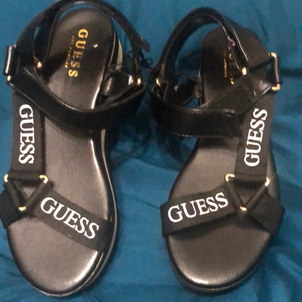 Guess sandals